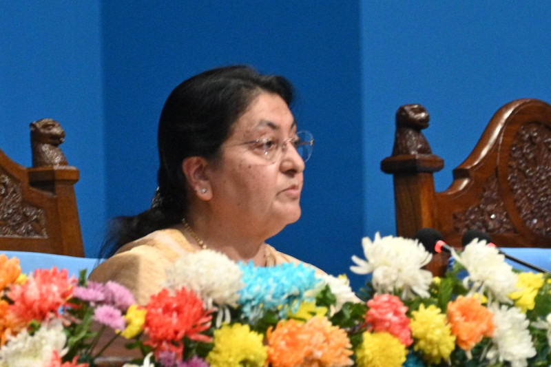 संसद्लाई राष्ट्रपति भण्डारीको अन्तिम सम्बोधन,  आर्थिक संकटप्रति चिन्ता,  राेजगारीमा जाेड